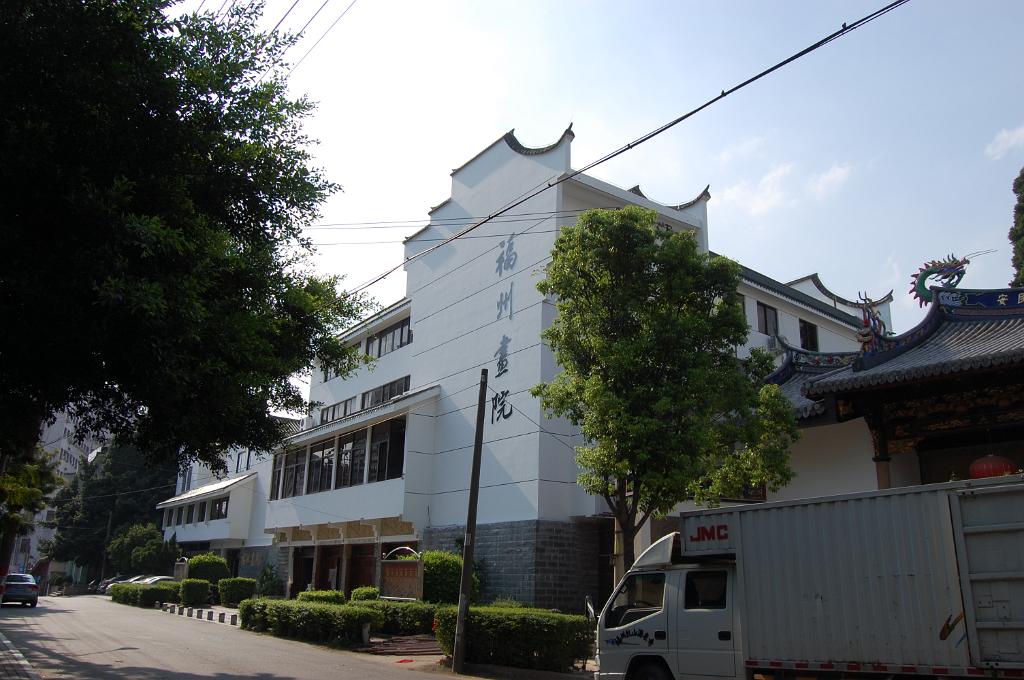 [2010年夏季大陸四城遊後感-07]黨中央關懷的觀世音菩薩正保護著我們